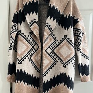 Tahari Black and Tan Geometric Cardigan